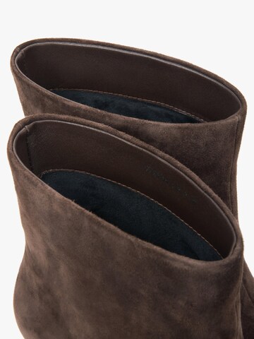 Estro Ankle boots '2636-51' in Brown
