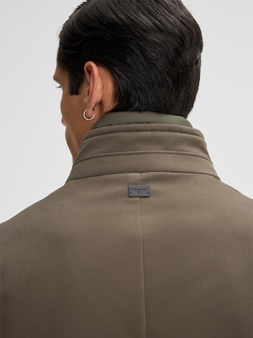 Manteau mi-saison 'Finlay' STRELLSON en vert