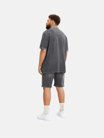 TOM TAILOR Men + Regular Shorts in Grau