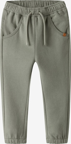 Lil'Atelier Tapered Broek in Groen: voorkant