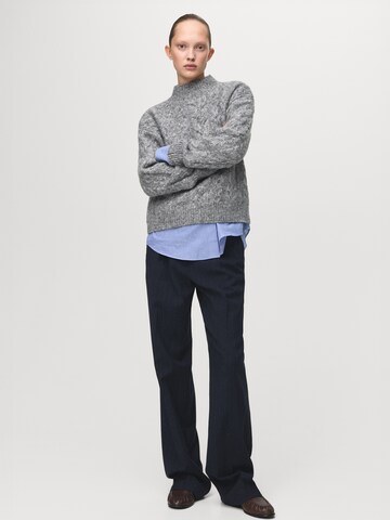 MANGO Svetr 'TRENETA' – šedá