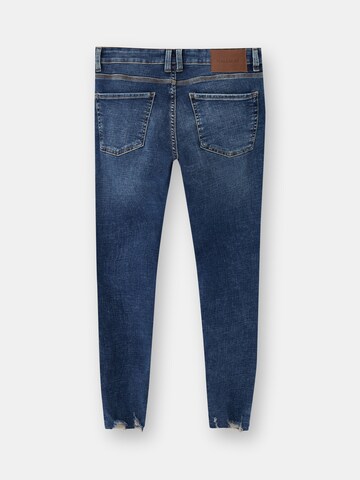 Pull&Bear Skinny Jeans in Blau