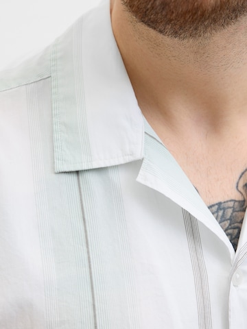 Fit confort Chemise 'JPRBLAPALERMO' JACK & JONES en blanc