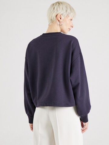 BOGNER Sweatshirt 'Kia' in Blauw