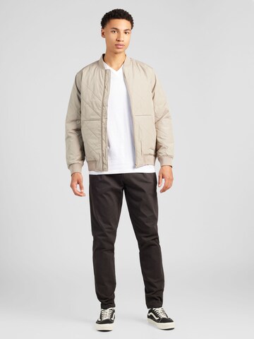 BURTON MENSWEAR LONDON T-Shirt in Grau
