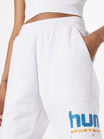 Hummel Loose fit Trousers in White