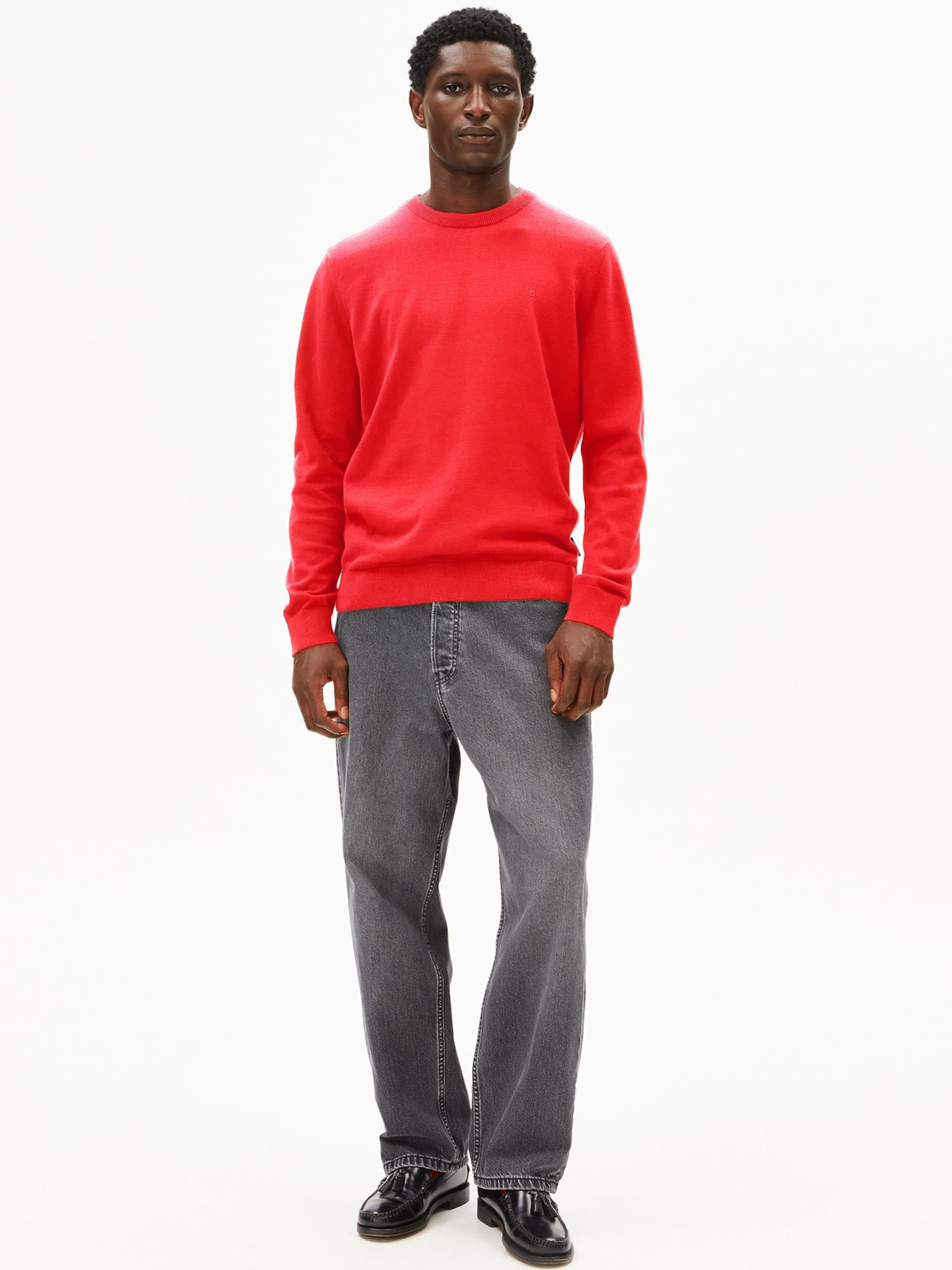 ARMEDANGELS Trui in Rood: voorkant