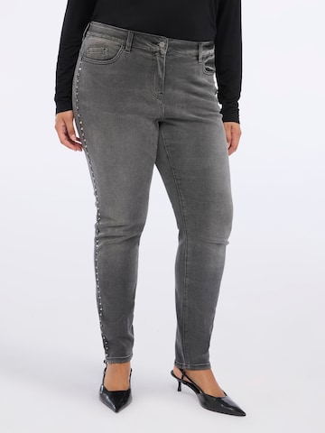 Skinny Jean Fiorella Rubino en gris