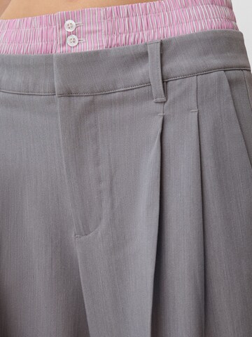 Bershka Wide Leg Hose in Grau