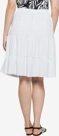 SHEEGO Skirt in White