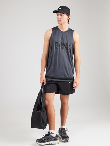 ADIDAS SPORTSWEAR Λειτουργικό μπλουζάκι 'Seasonal Essentials' σε γκρι
