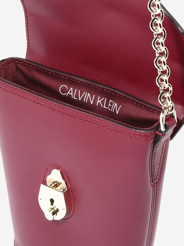 Calvin Klein Crossbody Bag in Red