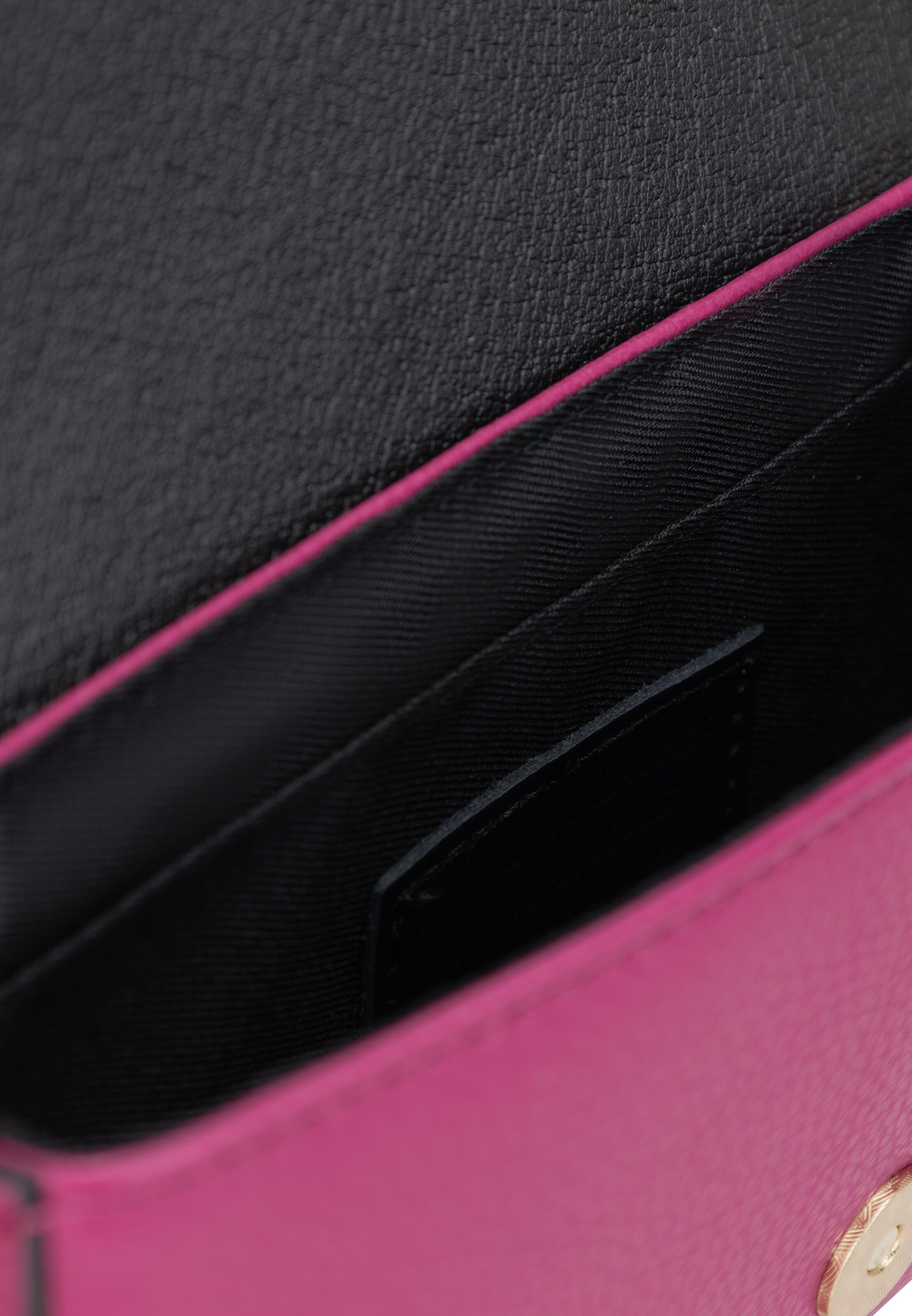 Usha - Mala de ombro em rosa