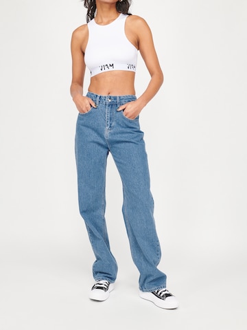 ABOUT YOU x VIAM Studio Regular Jeans 'Energy' in Blue: front