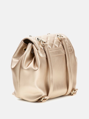 GUESS Rucksack in Gold