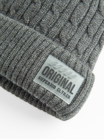 pilka Cool Club Megzta kepurė