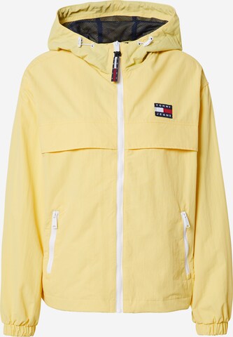 Tommy Jeans Between-Season Jacket 'Chicago' in Yellow: front