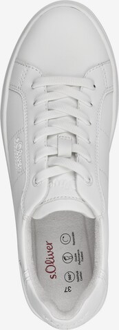 Baskets basses s.Oliver en blanc