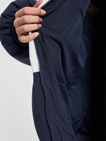 Tommy Jeans Zimní bunda – modrá