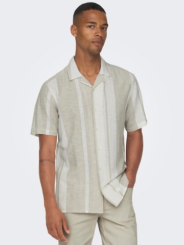 Coupe regular Chemise 'Caiden' Only & Sons en vert : devant