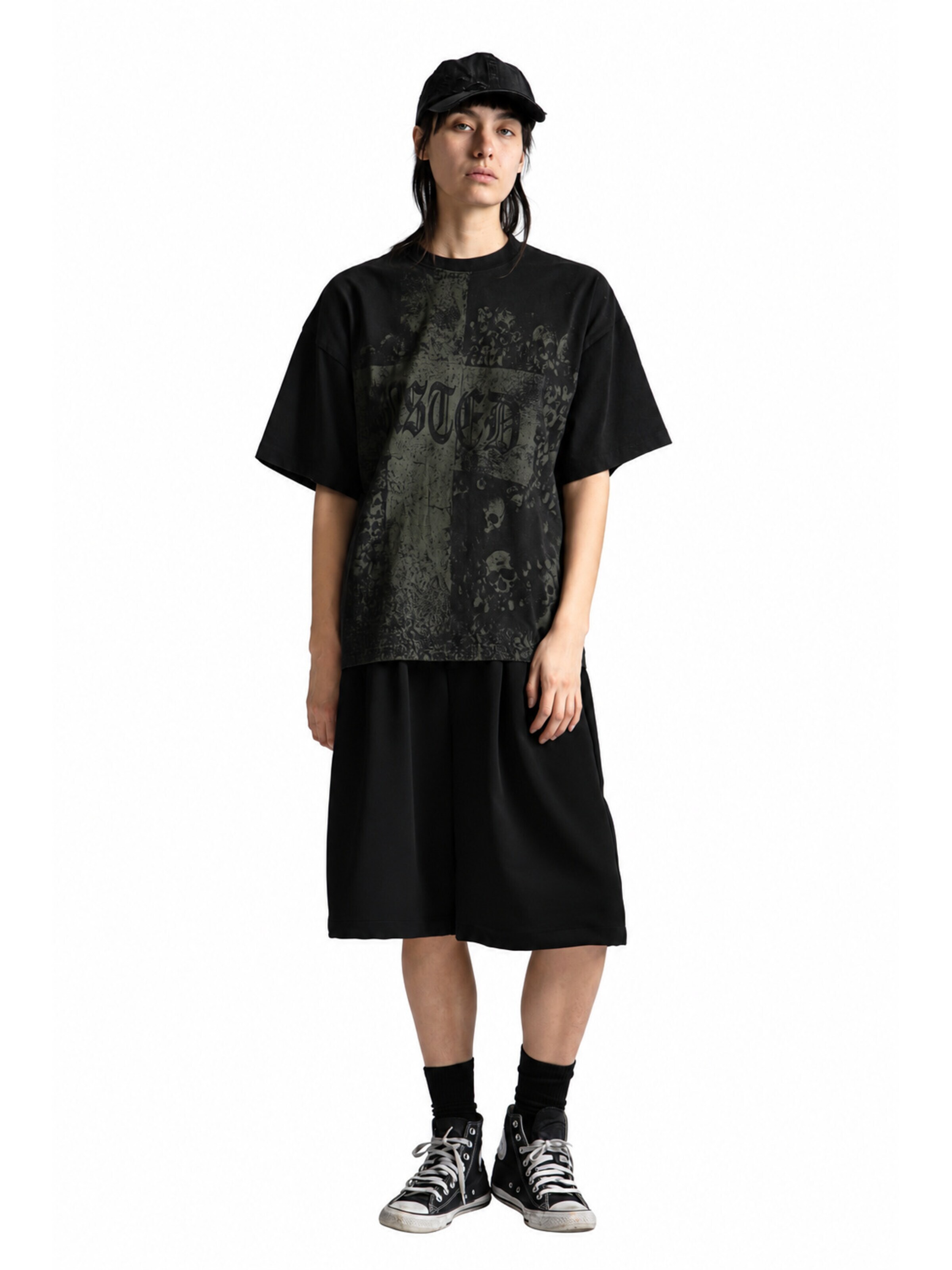 Wasted Paris - Camiseta 'Catacombs Boxy T-Shirt' en negro