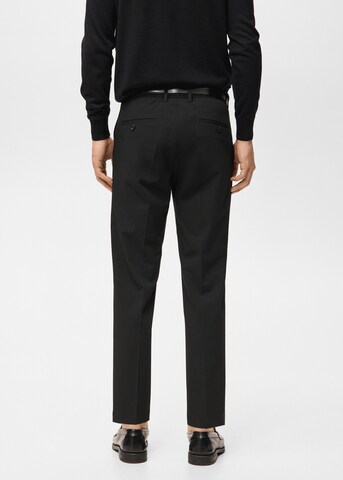MANGO MAN Slim fit Pleated Pants 'Bologna' in Black
