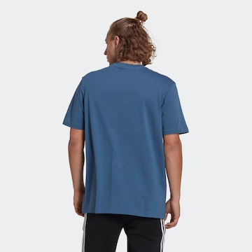 ADIDAS SPORTSWEAR - Camisa funcionais 'Essentials Brandlove' em azul