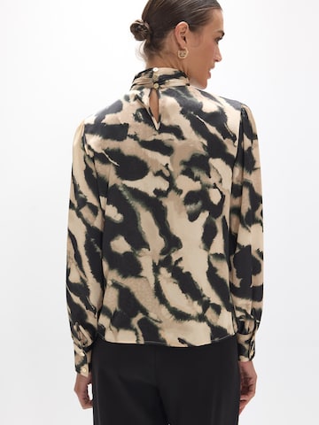 Camicia da donna di Lola Casademunt in nero