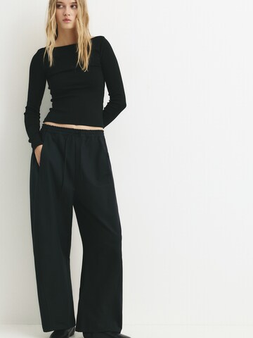 Pull&Bear Majica | črna barva: sprednja stran