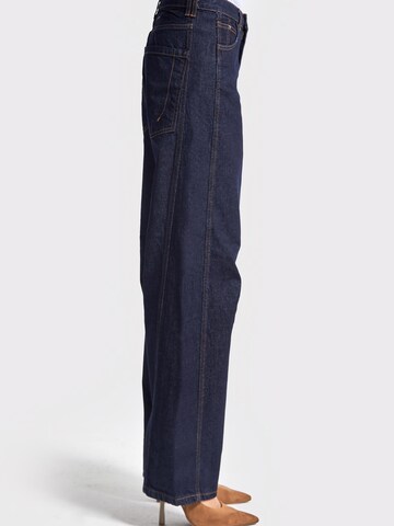IT'S BASIC Baggy Jeans 'Baggy Mid Rise Jeans (Lenght 28)' in Blauw
