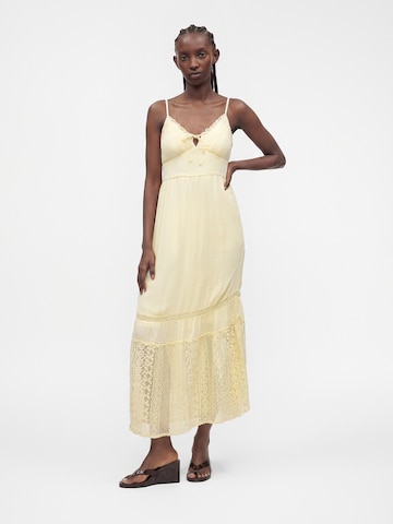 Rochie de vară de la HOLLISTER pe galben