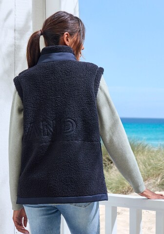 Elbsand Vest in Black