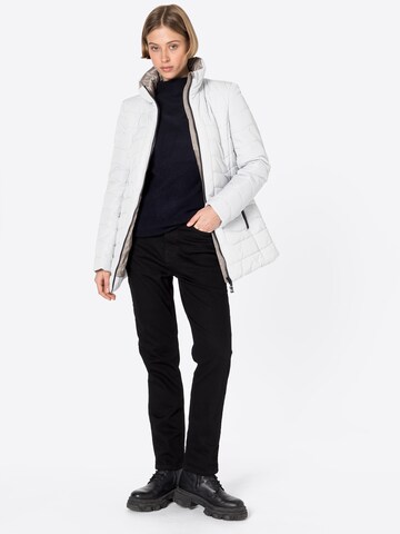 GIL BRET Prehodna jakna | bela barva