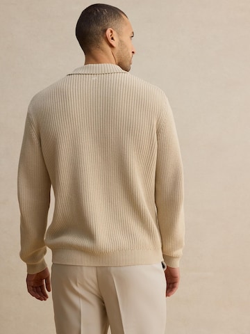 DAN FOX APPAREL Pulover 'Luca' | rjava barva