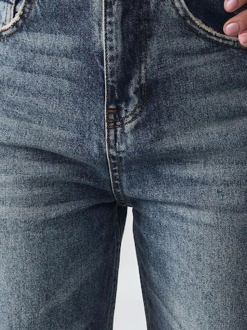 Hiccup Loosefit Jeans in Blau