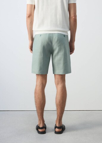 MANGO MAN Regular Shorts 'Carp' in Grün