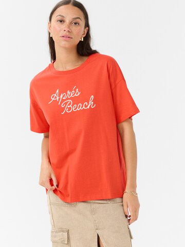 T-shirt 'KAVigga' Kaffe en rouge : devant