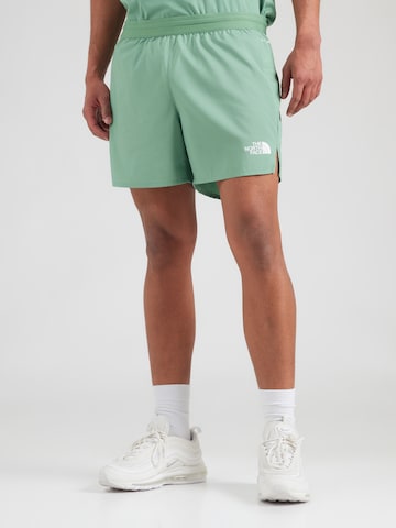 THE NORTH FACE Loosefit Sportbroek 'LIGHTBRIGHT' in Groen: voorkant