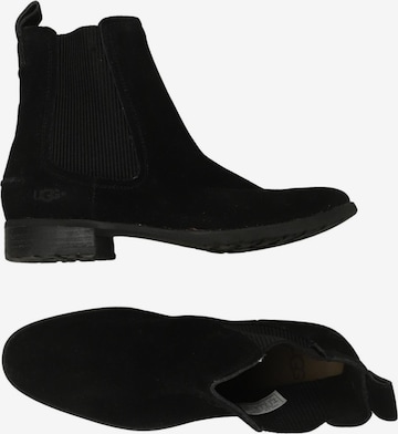 UGG Stiefelette 39 in Schwarz: Vorderseite