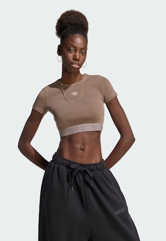 T-shirt 'Essentials' ADIDAS ORIGINALS en marron : devant