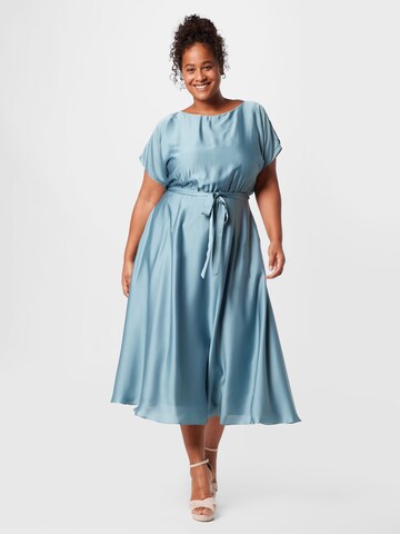 Robe de cocktail SWING Curve en bleu : devant