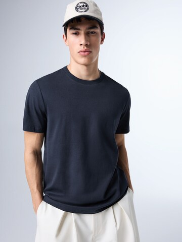 T-Shirt Bershka en bleu : devant