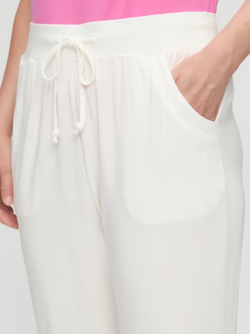 CURARE Yogawear Tapered Sporthose 'Yogahose Wide -  White'‌‌‌‌ in Weiß