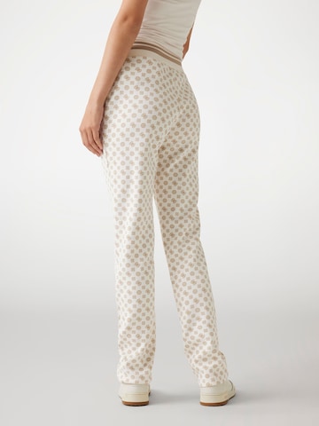 GUESS Slim fit Pants in Beige