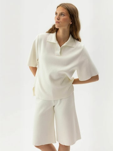 Holebrook Top ' Lissie ' in White: front