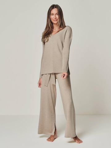 Abito da casa 'LOUNGEWEAR SET  - Pullover Blossom & Pants Bailey' di YOU LOOK PERFECT in grigio: frontale