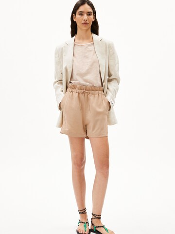 ARMEDANGELS Loose fit Trousers in Beige