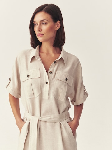 TATUUM Платье в Бежевый