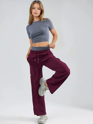 Hiccup - Loosefit Calças em vermelho