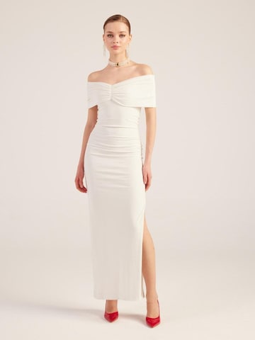 HOLLY LOLLY Evening dress in White